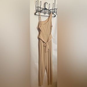 Kittenish by Jesse James, Size Large, cream color